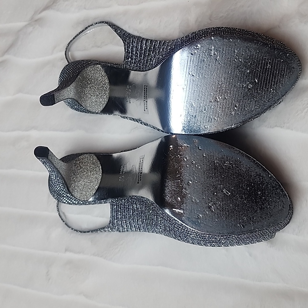 EUC Adrianna Papell Rita Pewter Lancelot Heels - Picture 3 of 5